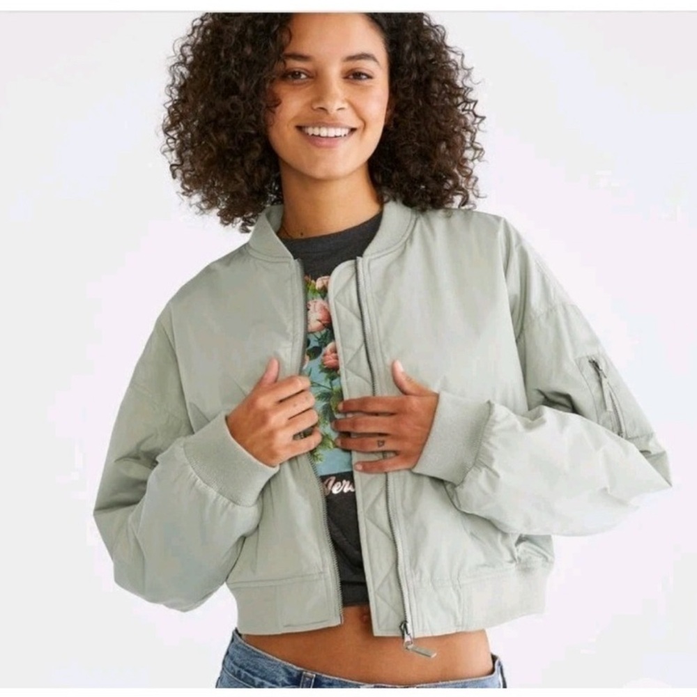 Aeropostale Women's Light Green Bomber Jacket